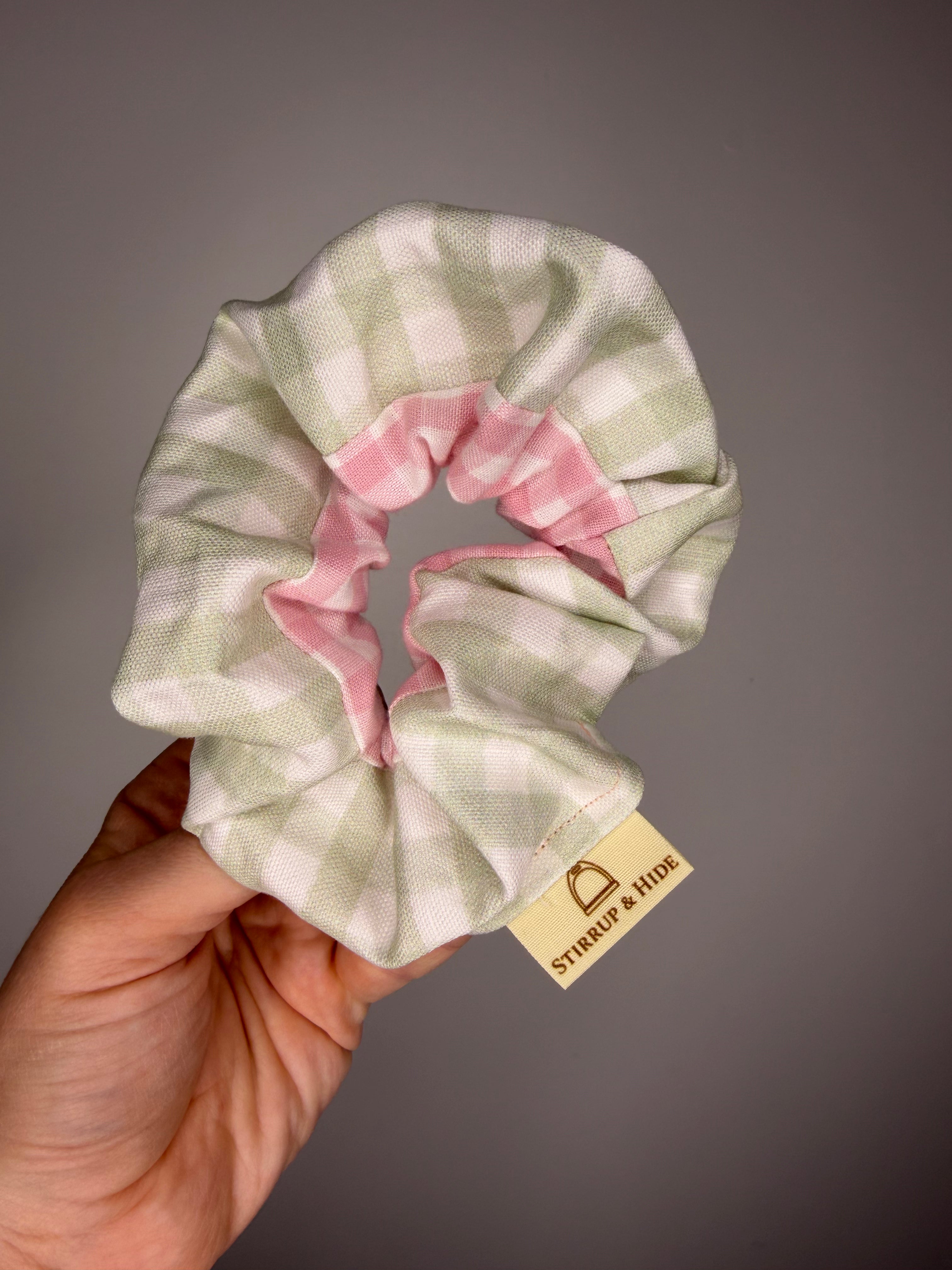 Two-Tone Scrunchie